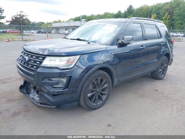 Ford EXPLORER XLT 2017 1FM5K8D87HGB48918 Image 2