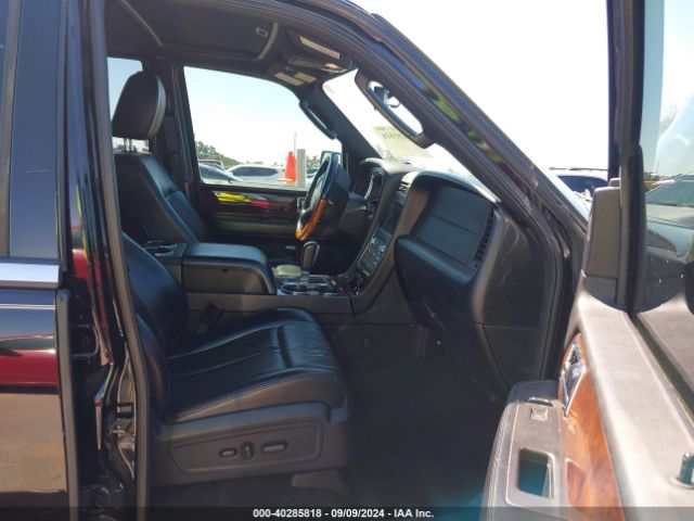 5LMJJ2JT0HEL04815 Lincoln Navigator Select