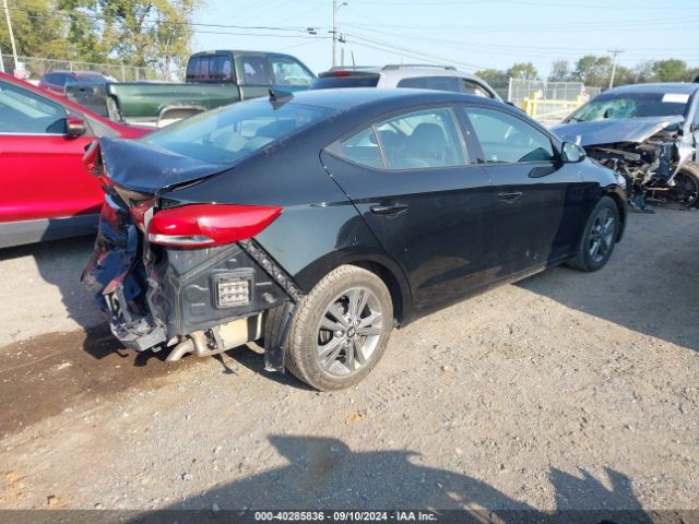 5NPD84LF0HH186266 Hyundai ELANTRA SE