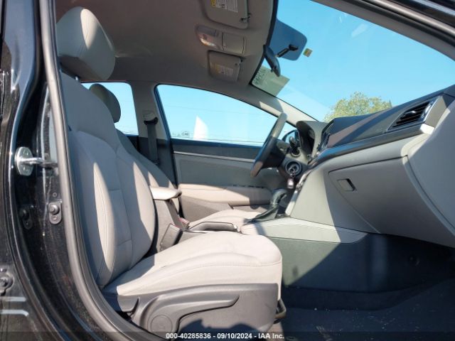 5NPD84LF0HH186266 Hyundai ELANTRA SE