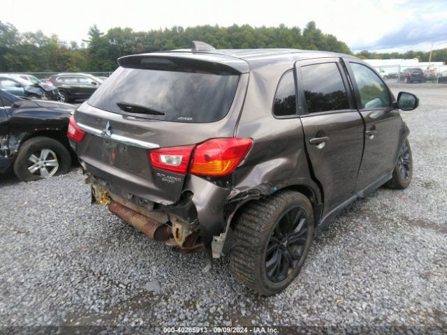 JA4AR3AU6JZ028888 Mitsubishi Outlander Sport 2.0 Le