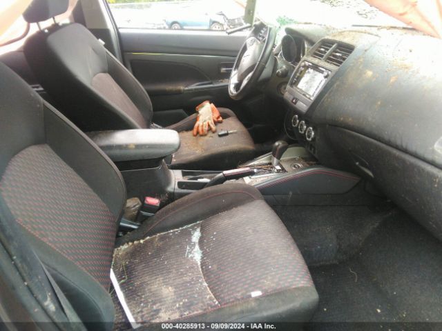 JA4AR3AU6JZ028888 Mitsubishi Outlander Sport 2.0 Le