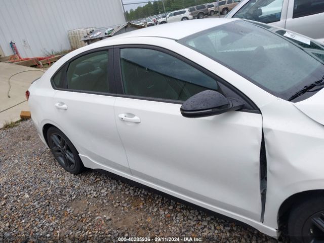 3KPF34ADXME305299 KIA Forte Gt-line