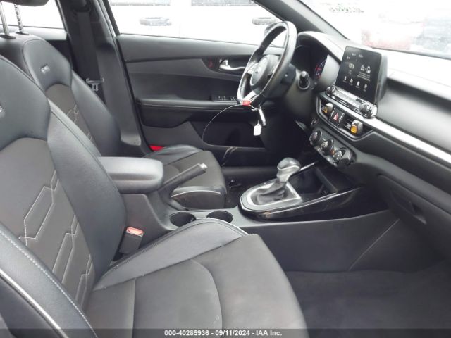 3KPF34ADXME305299 KIA Forte Gt-line