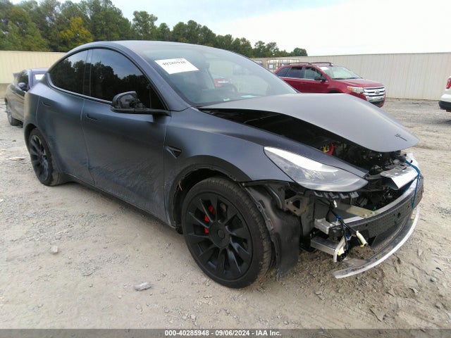 2023 TESLA MODEL Y 7SAYGDEF1PF596642 Photo 0