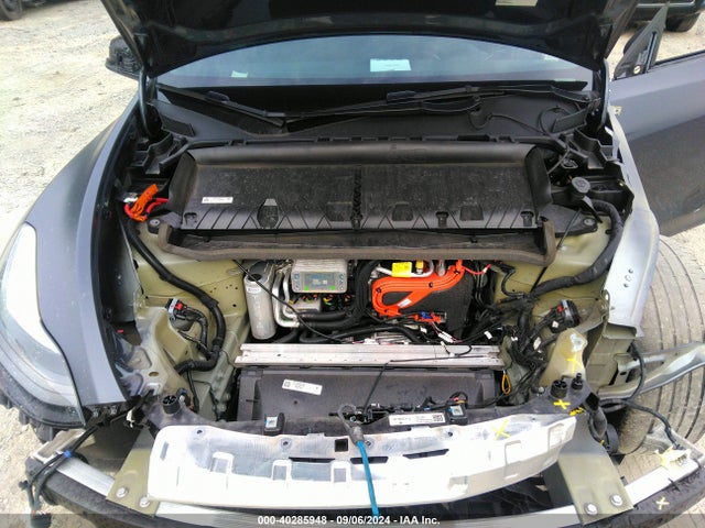 2023 TESLA MODEL Y 7SAYGDEF1PF596642 Photo 9