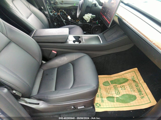 2023 TESLA MODEL Y 7SAYGDEF1PF596642 Photo 4