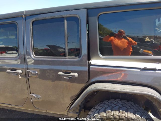 1C4HJXDG2KW602110 Jeep Wrangler Unlimited Sport S 4x4