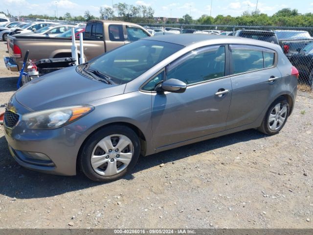 KNAFK5A87G5606203 KIA FORTE LX