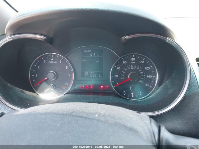 KNAFK5A87G5606203 KIA FORTE LX