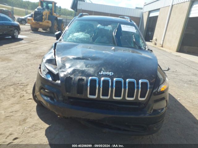 1C4PJLAB0GW362639 Jeep Cherokee Sport