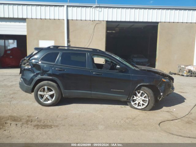 1C4PJLAB0GW362639 Jeep Cherokee Sport