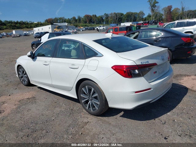 Honda CIVIC EX 2022 2HGFE1F72NH325520 Image 3