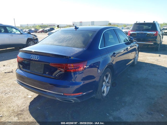 WAUGMAF47KA042162 Audi A4 40 Premium/40 Titanium Premium
