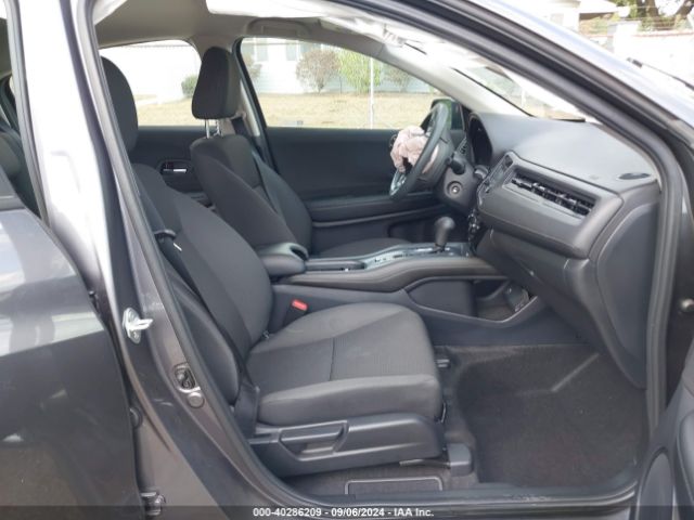3CZRU6H35NM763336 Honda Hr-v Awd Lx