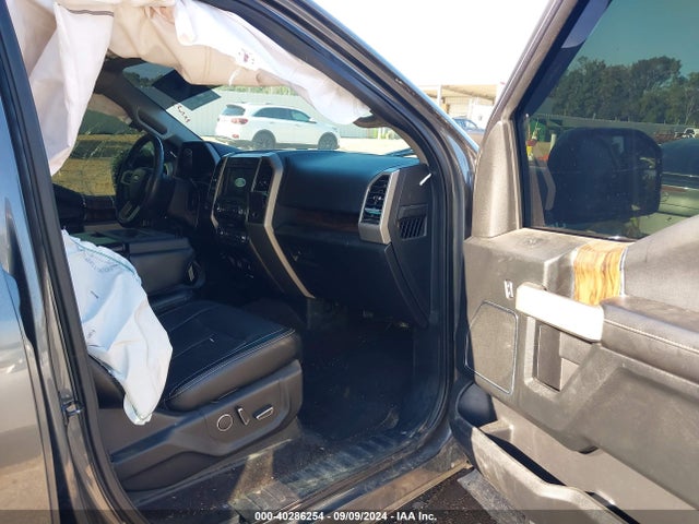 Ford F-150 Lariat 2018 1FTFW1E18JFD49308 Image 5