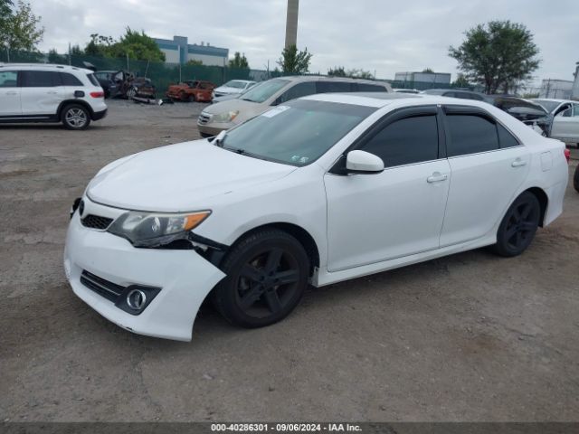 4T1BF1FKXEU473728 Toyota CAMRY SE