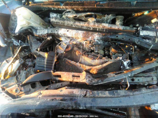 5TFUW5F14EX394405 Toyota Tundra Sr5 5.7l V8