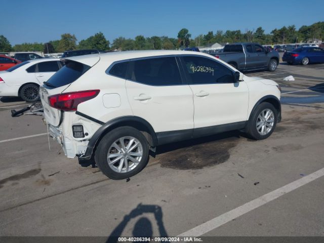 JN1BJ1CR8HW110120 Nissan Rogue Sport S