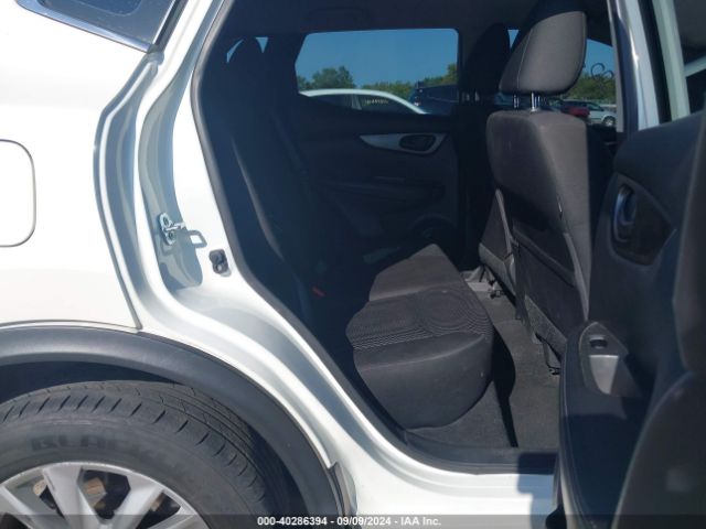 JN1BJ1CR8HW110120 Nissan Rogue Sport S
