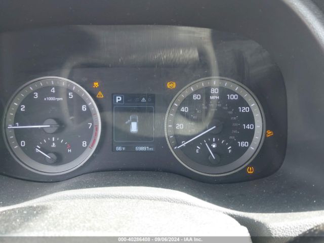 KM8J3CA22HU351389 Hyundai Tucson Sport