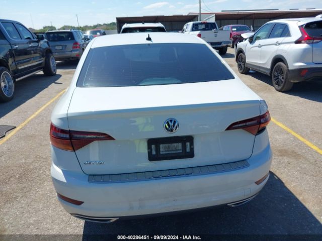3VWCB7BU0KM221885 Volkswagen Jetta