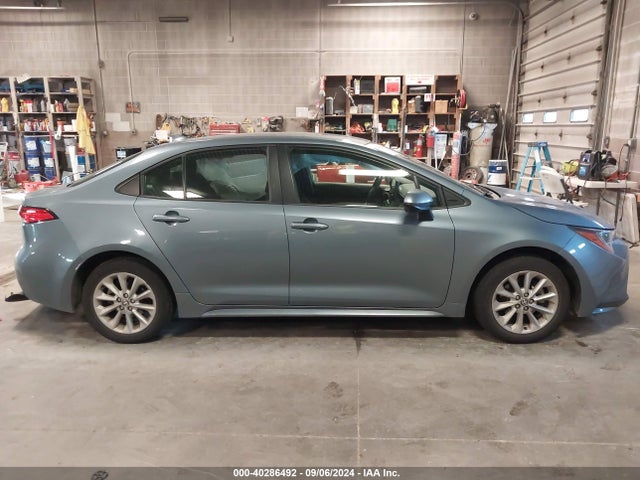 Toyota COROLLA LE 2022 JTDVPMAE4N3018008 Image 13