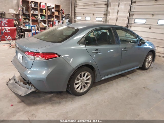 Toyota COROLLA LE 2022 JTDVPMAE4N3018008 Image 4