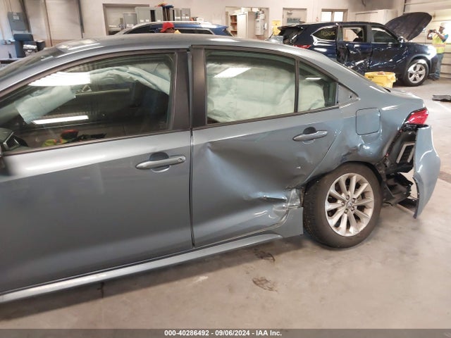 Toyota COROLLA LE 2022 JTDVPMAE4N3018008 Image 6