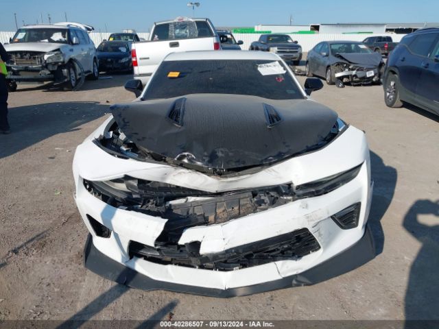 1G1FG1R7XH0142842 Chevrolet CAMARO 2SS