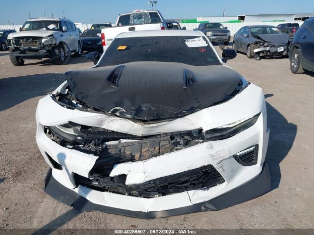 1G1FG1R7XH0142842 Chevrolet CAMARO 2SS