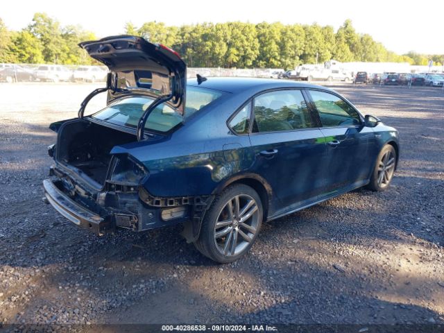 1VWAA7A3XJC018635 Volkswagen Passat 2.0t R-line/2.0t S