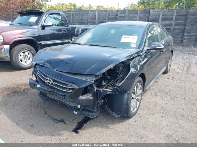 Hyundai Sonata Sport 2015 5NPE34AF0FH024155 Image 2