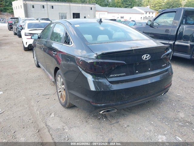 Hyundai Sonata Sport 2015 5NPE34AF0FH024155 Image 3