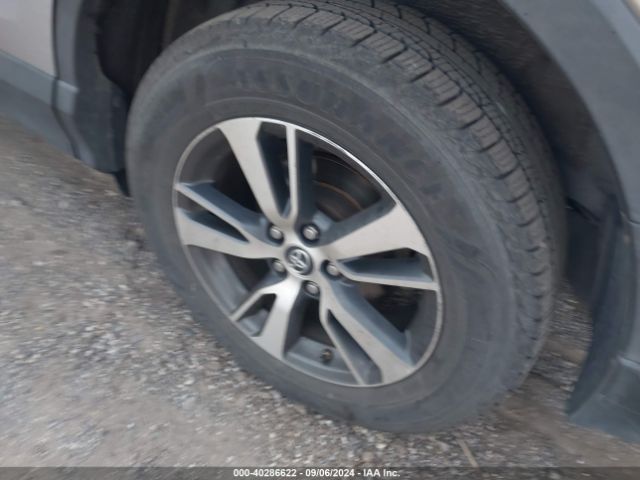 2T3RFREV3HW542263 Toyota Rav4 Xle