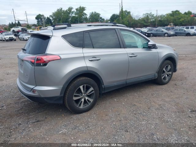 2T3RFREV3HW542263 Toyota Rav4 Xle