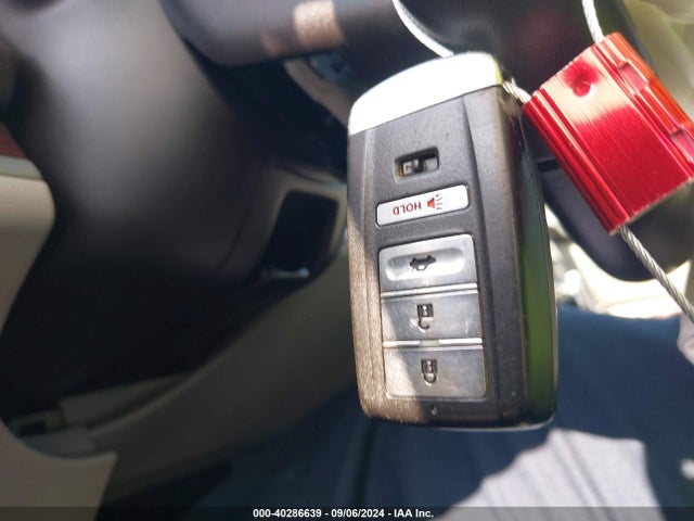 19UUB1F34FA012725 Acura TLX