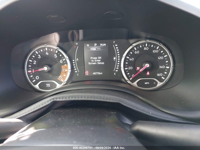 ZACNJABB5KPK31560 Jeep Renegade Latitude Fwd