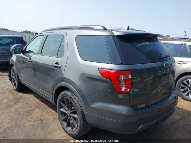 Ford EXPLORER XLT 2017 1FM5K7D82HGD48633 Image 3