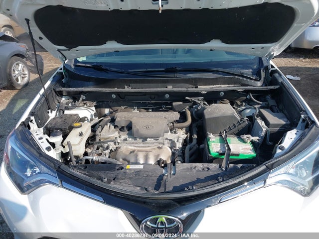 Toyota RAV4 LE 2016 2T3ZFREV5GW290496 Image 10