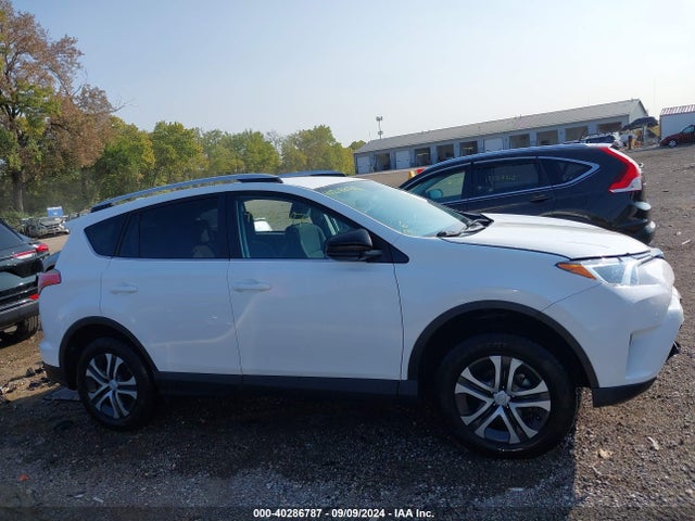 Toyota RAV4 LE 2016 2T3ZFREV5GW290496 Image 13