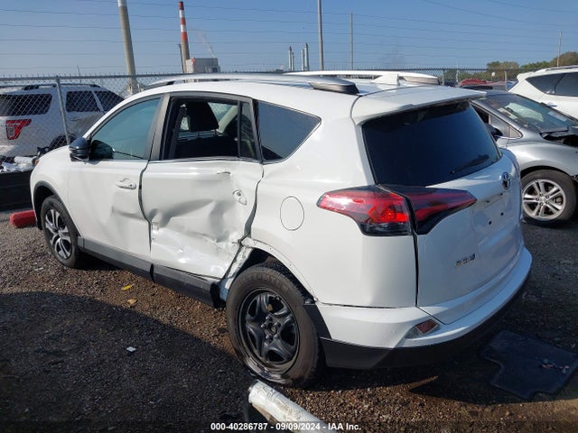 Toyota RAV4 LE 2016 2T3ZFREV5GW290496 Image 3