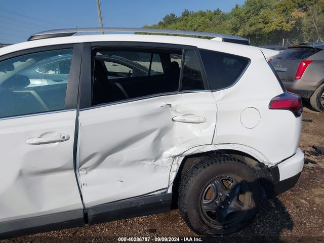 Toyota RAV4 LE 2016 2T3ZFREV5GW290496 Image 6