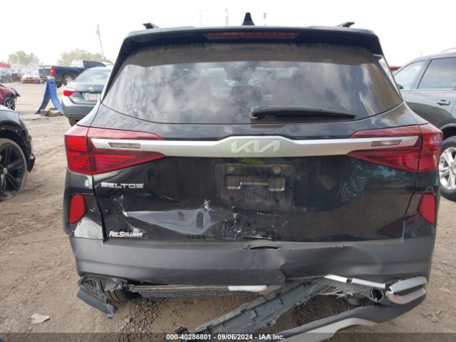 KNDERCAA3N7235818 KIA SELTOS EX