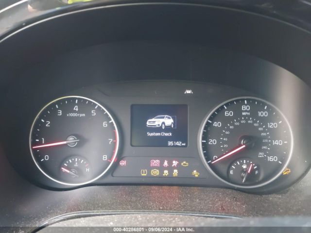 KNDERCAA3N7235818 KIA SELTOS EX