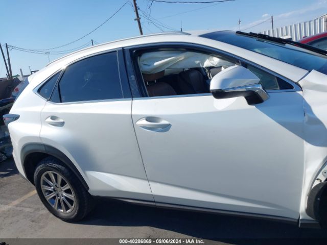 JTJYARBZXH2074197 Lexus NX 200T
