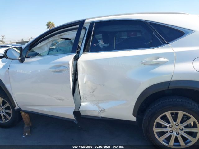JTJYARBZXH2074197 Lexus NX 200T