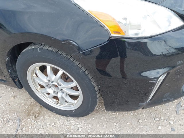 Toyota Prius V Two 2014 JTDZN3EU1EJ013587 Image 12