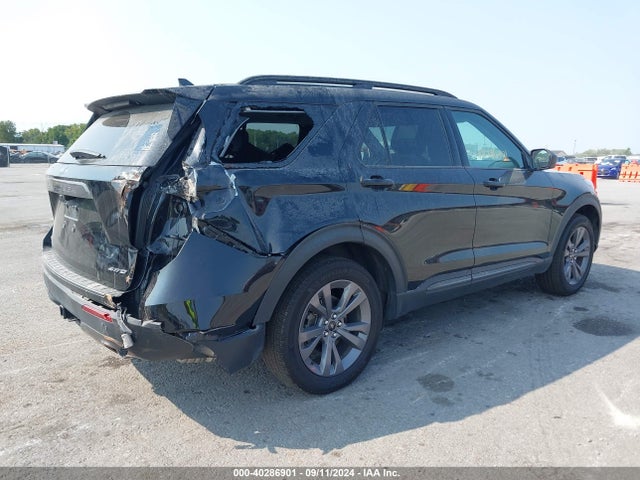 Ford EXPLORER XLT 2021 1FMSK8DH4MGB87611 Image 4