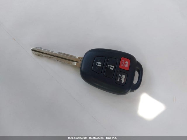 Toyota COROLLA LE 2014 2T1BURHE2EC157673 Image 11